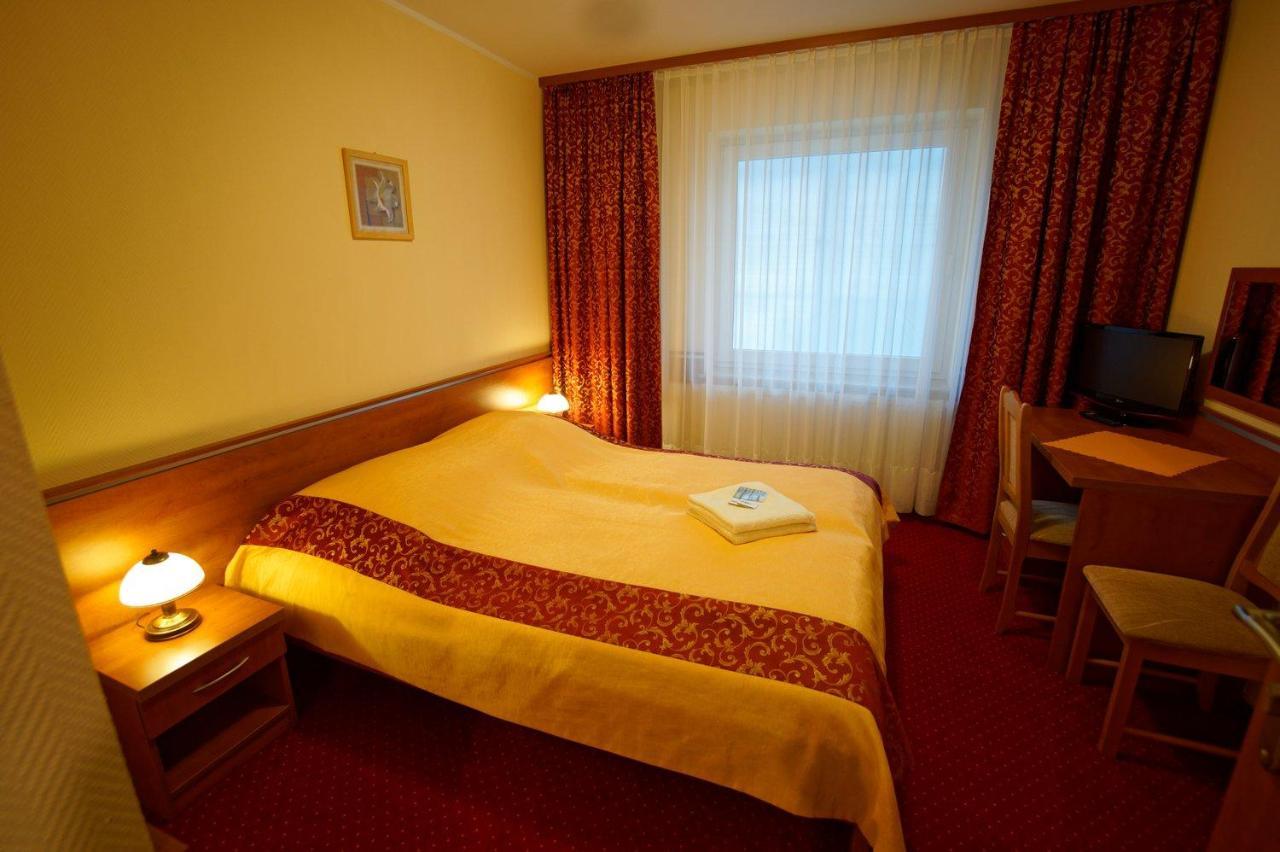 Władysławowo Antalya Pokoje I Apartamenty מראה חיצוני תמונה