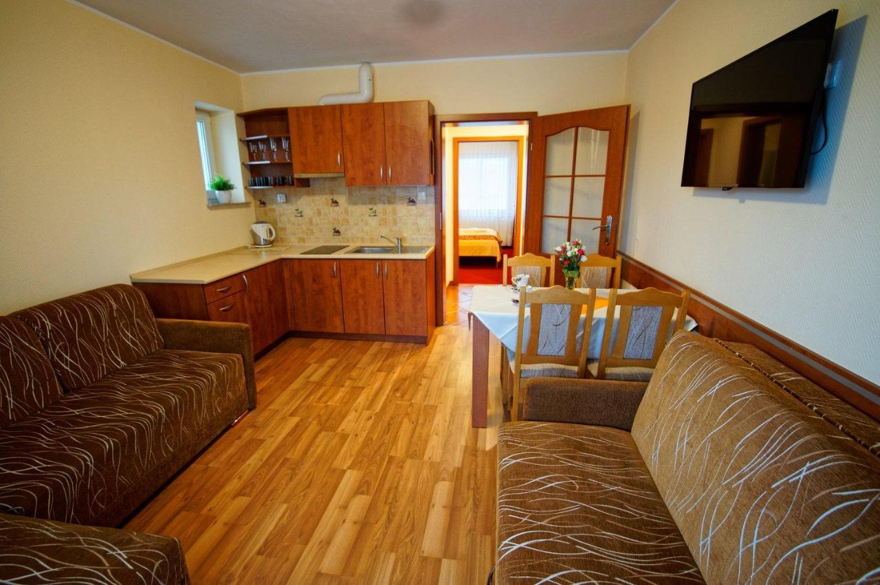 Władysławowo Antalya Pokoje I Apartamenty מראה חיצוני תמונה